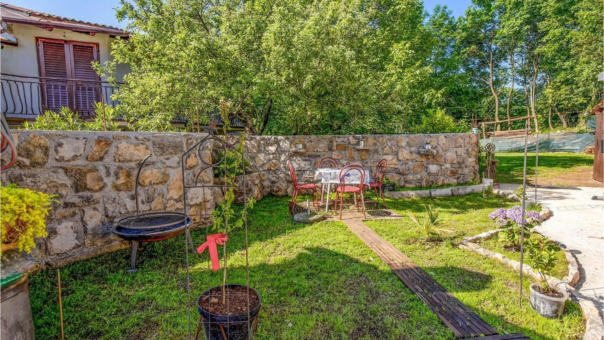 Holiday home 1 Bedroom Beautiful Home In Jurdani Croatia